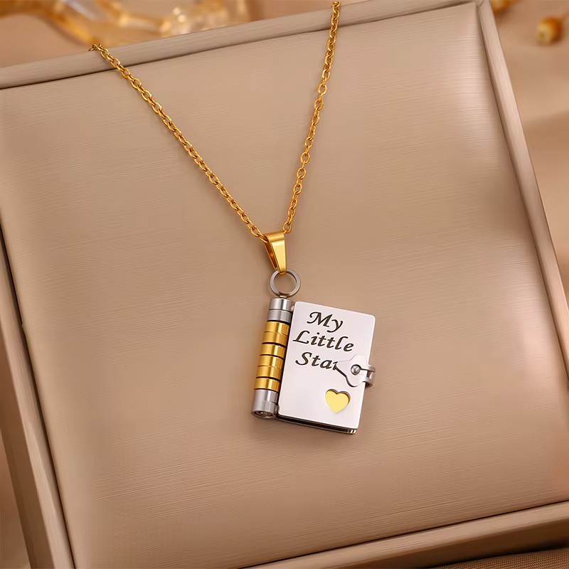 My Little Star Necklace in Gift Box